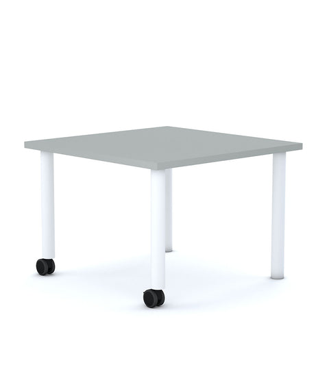 Allzweck Tisch Quadrat 750 mit Rollen 750 und Rahmen